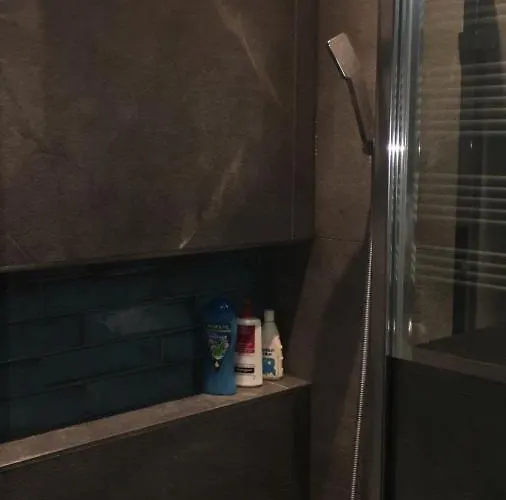 A Large Luxurious Private Room, In A Shared Apartment-close To The Centre Kwatera prywatna *